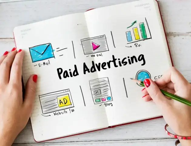 online-marketing-commercial-connection-technology_53876-132688